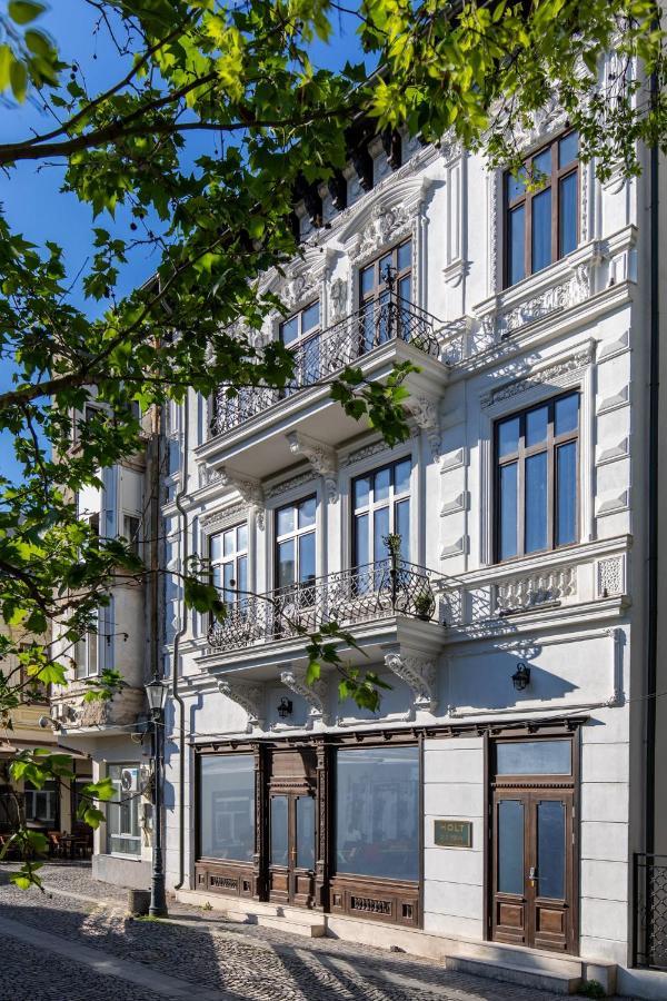 Holt Old Town Luxury Suites With Balcony Бухарест Экстерьер фото